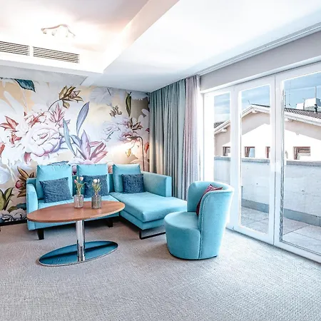 Hotel Ahlbeck & 4*