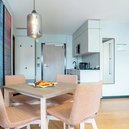 Ahlbeck & 제바트헤링스도르프